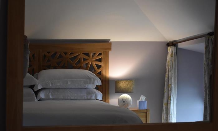 Characterful and charming, the Cottage Suite is light and airy with beautifully decorated rooms peppered with splashes of colour that include Melin Tr